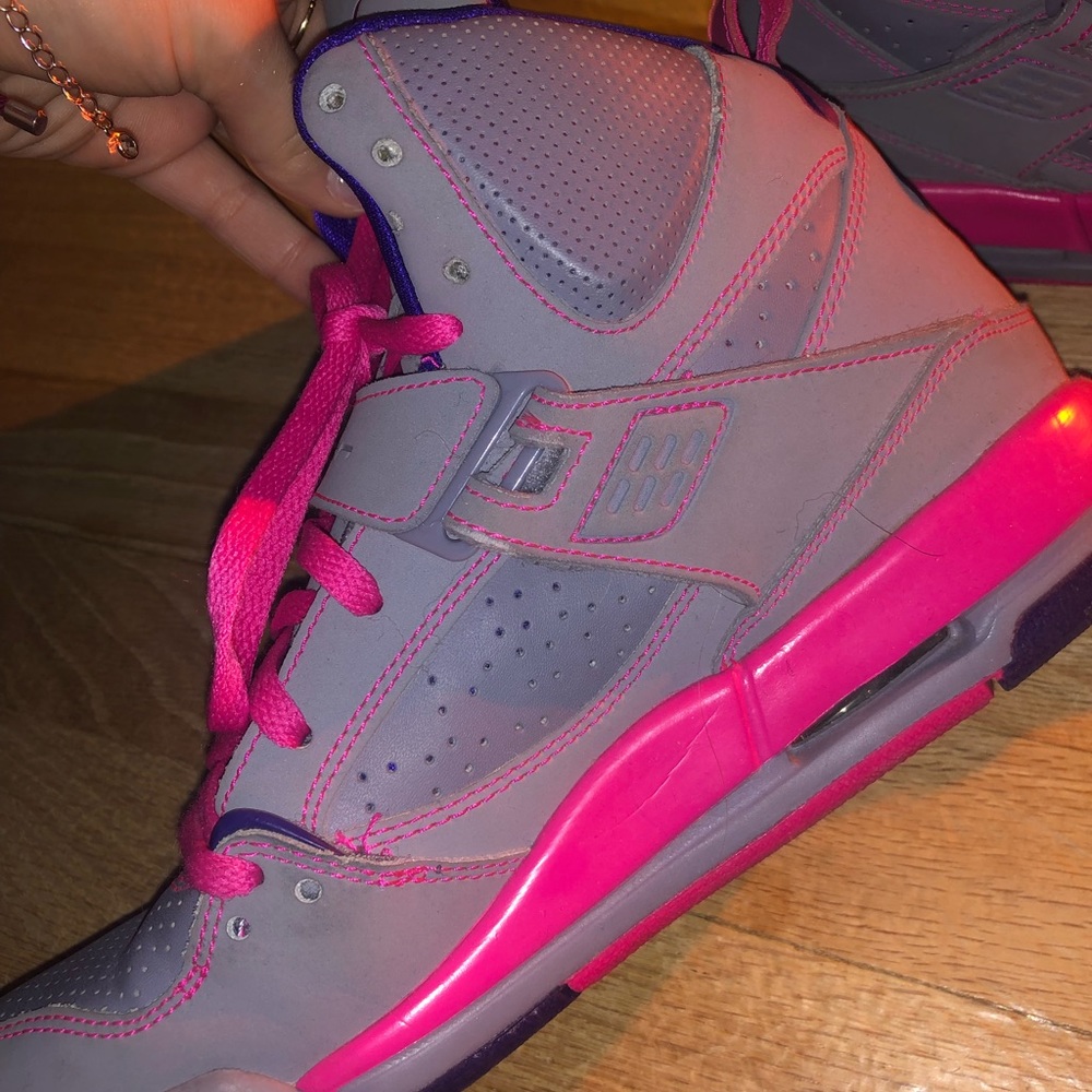 Kids Jordan 4 retro shoes